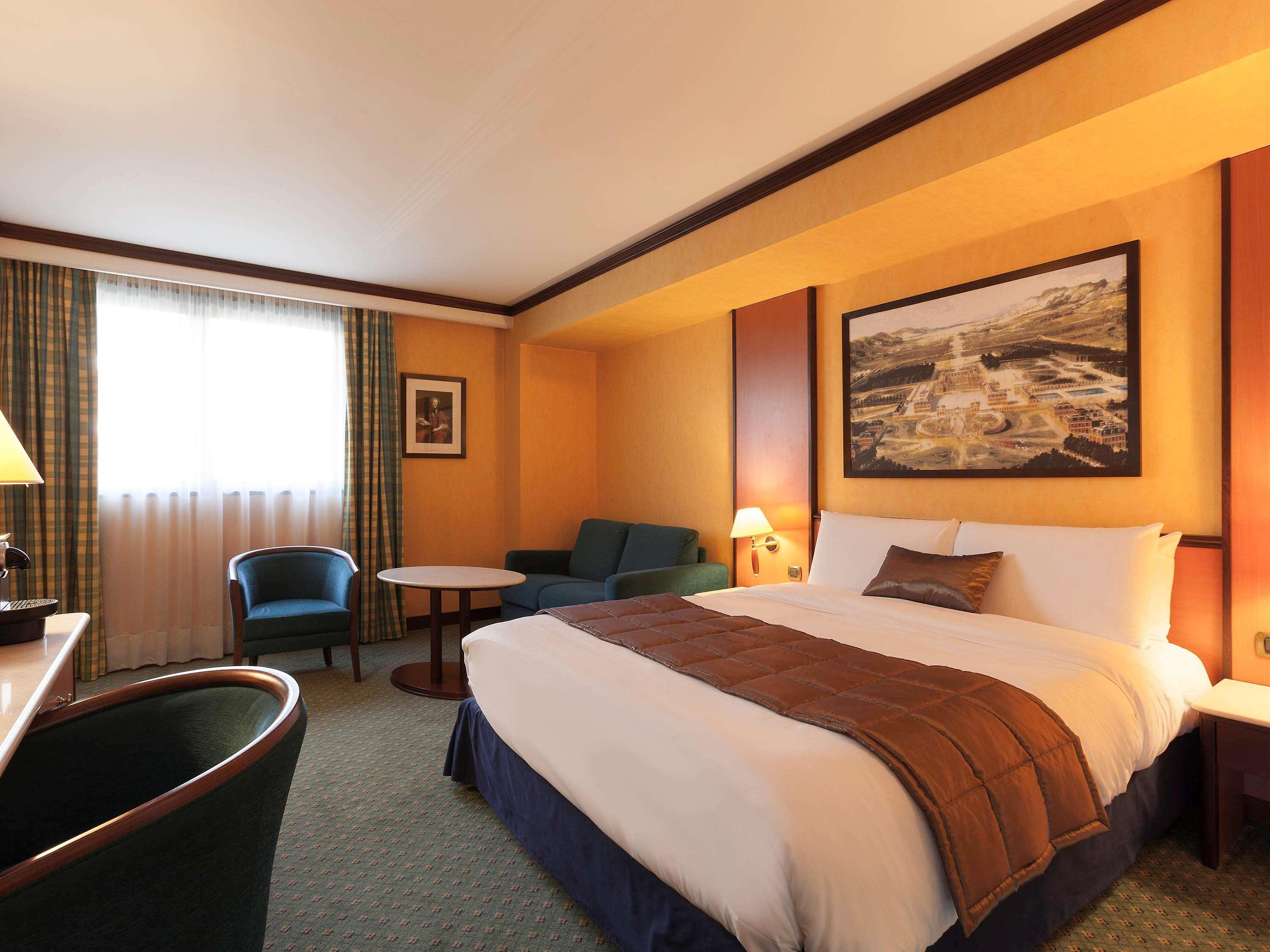 Mercure Versailles Paris Ouest Экстерьер фото