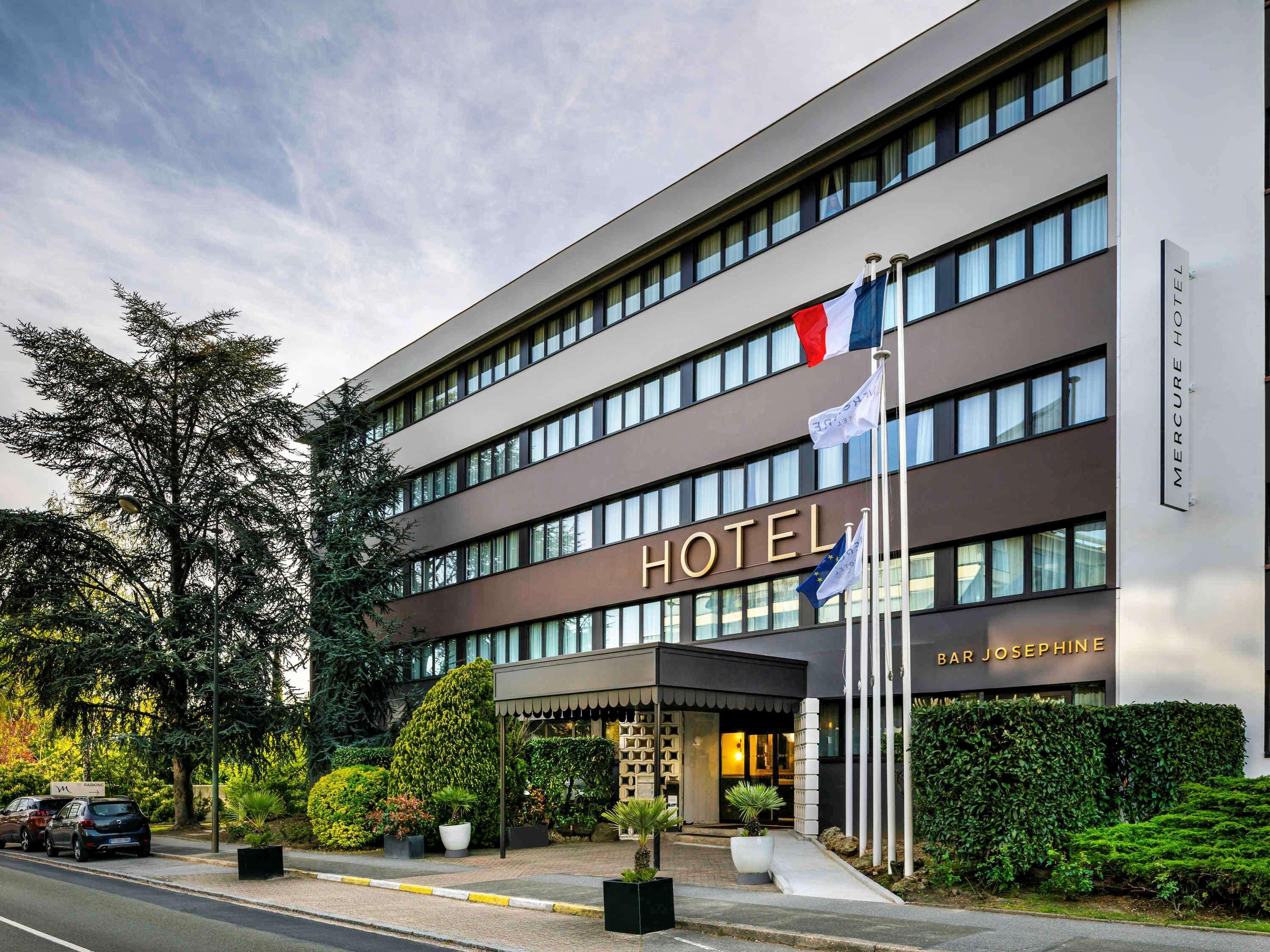 Mercure Versailles Paris Ouest Экстерьер фото