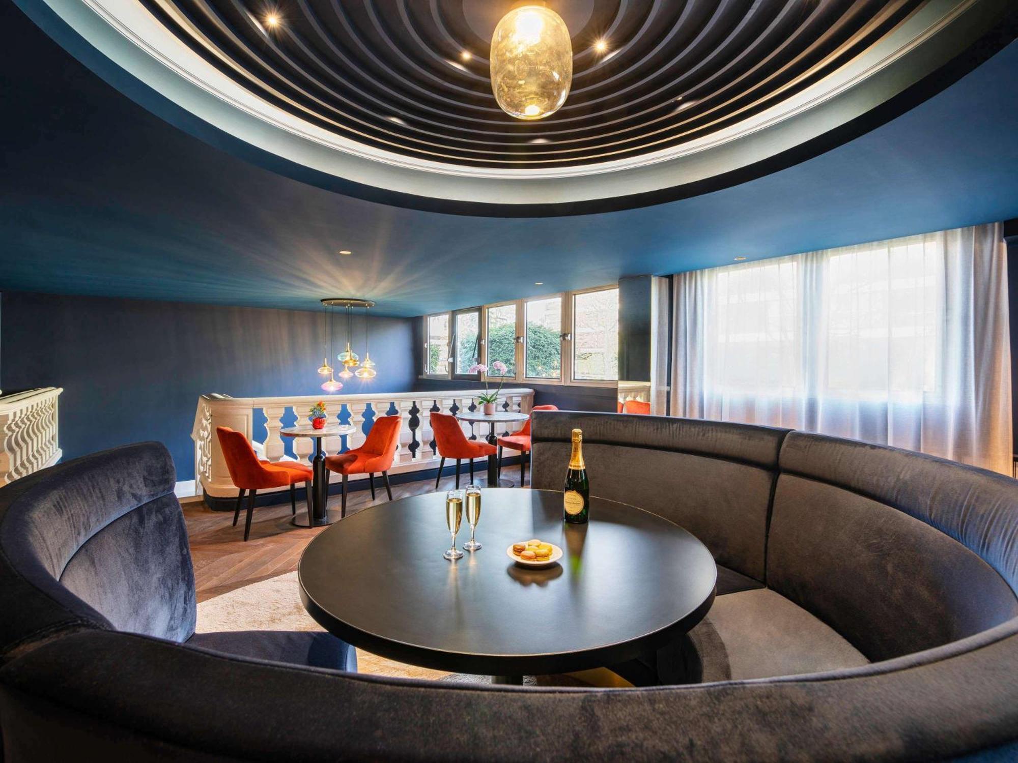 Mercure Versailles Paris Ouest Экстерьер фото
